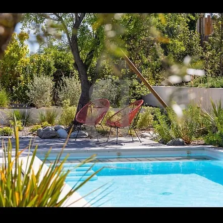 Villa Au Pied Des Alpilles 3